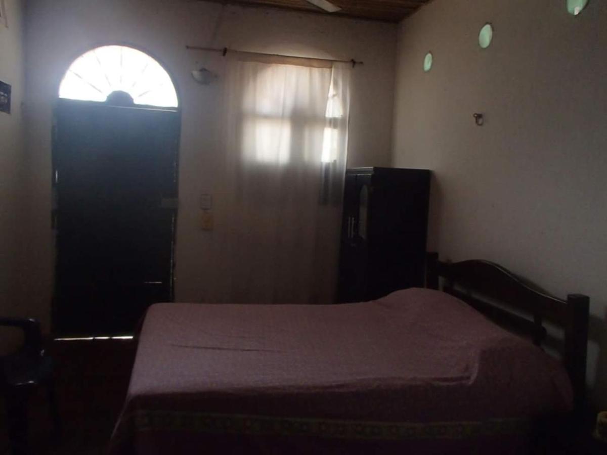 El Garaje Hostal Таганга Екстер'єр фото