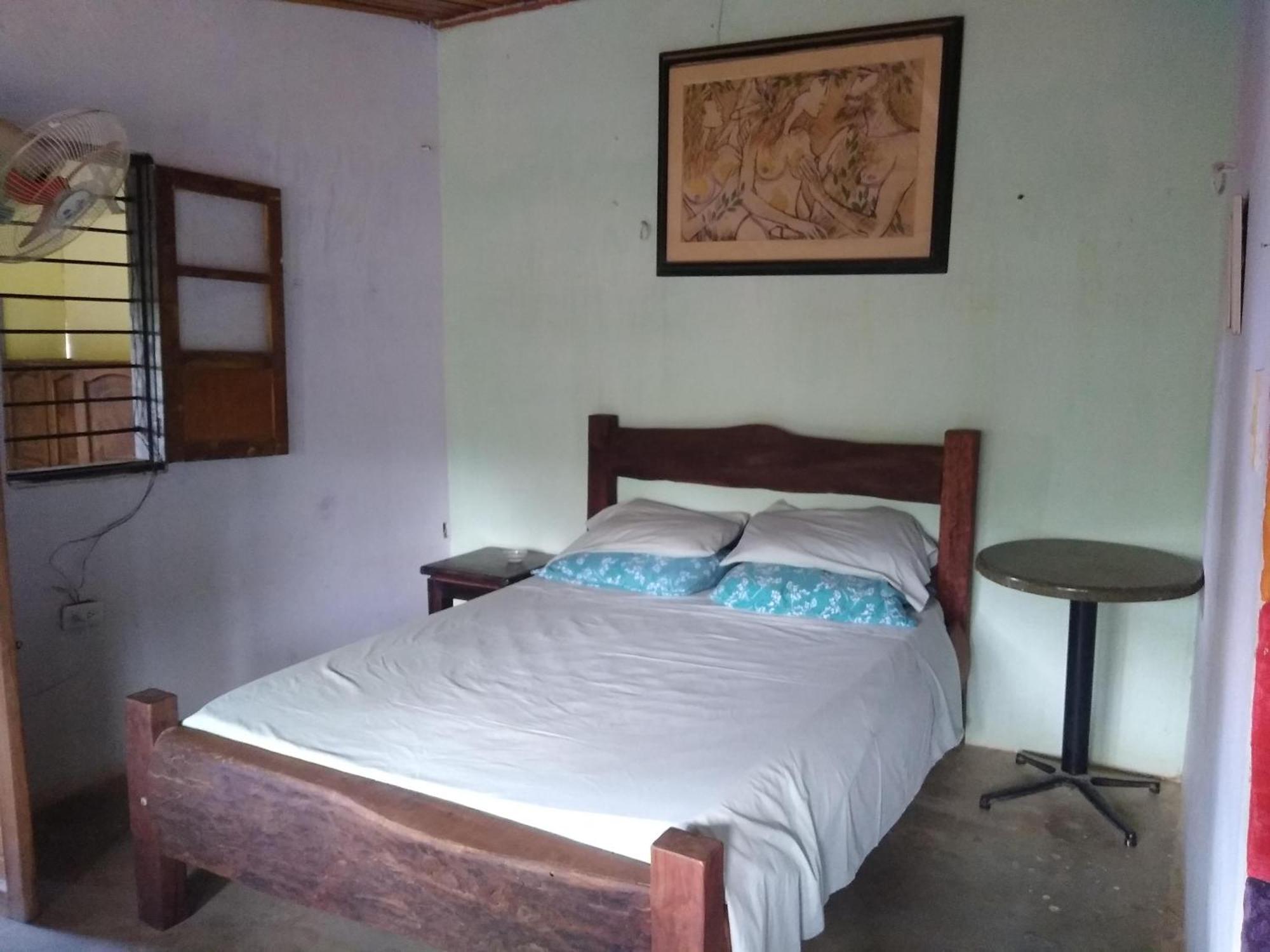 El Garaje Hostal Таганга Екстер'єр фото