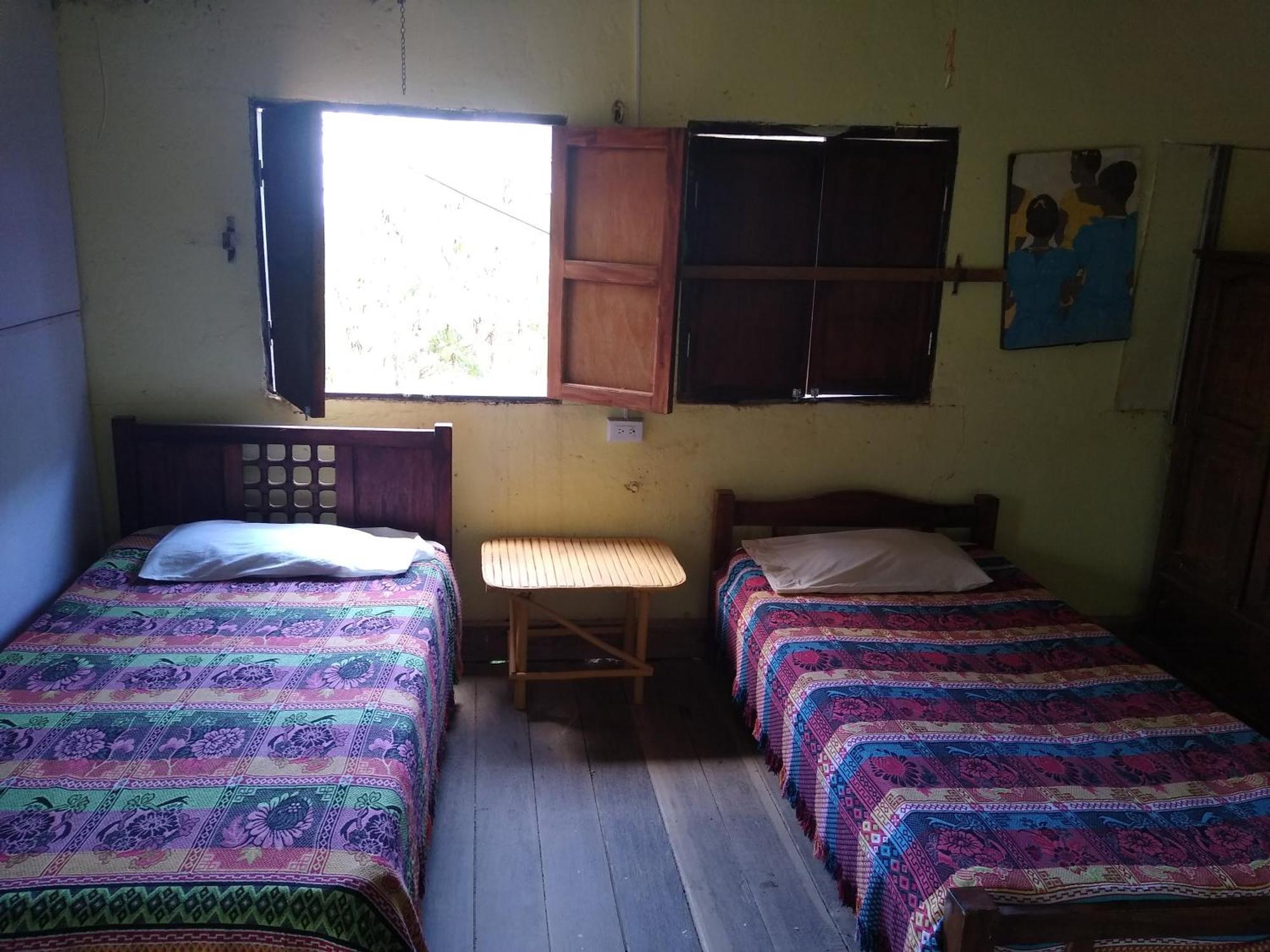 El Garaje Hostal Таганга Екстер'єр фото